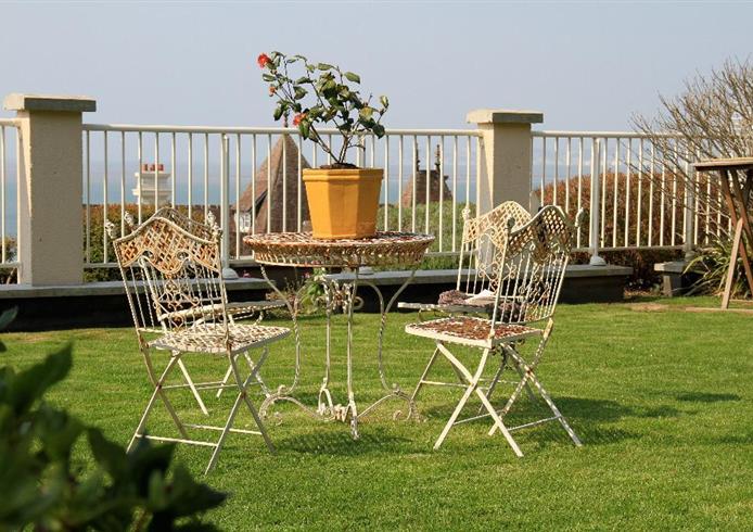 terrasse, vue sur mer honfleur normandie - Bellevue Hotel