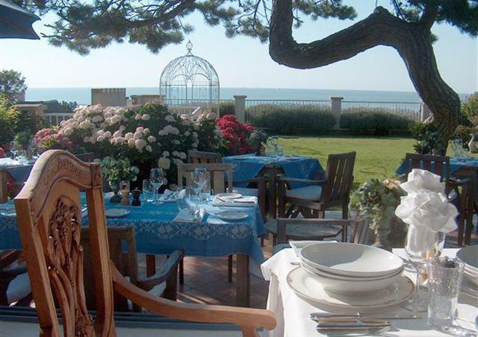 Terrasse vue sur mer - Bellevue Hotel