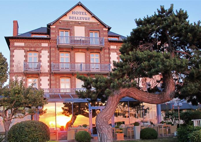 vue mer normandie honfleur hotels - Bellevue Hotel