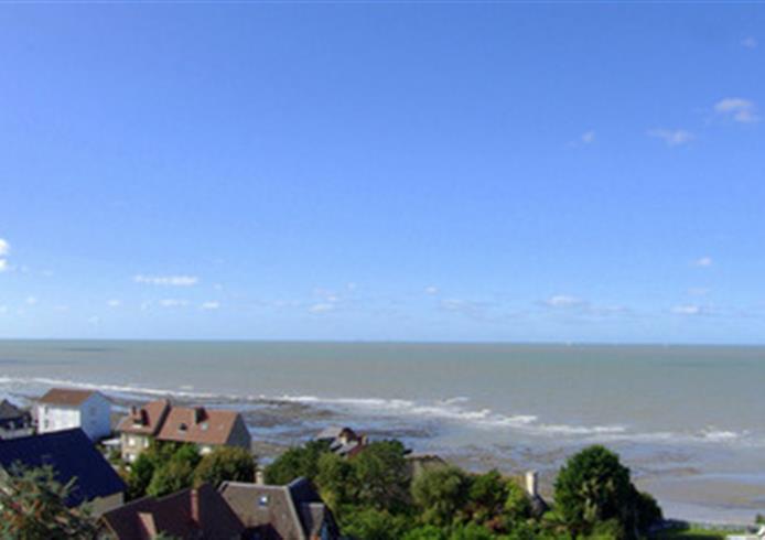 panorama avec vue sur mer - Bellevue Hotel