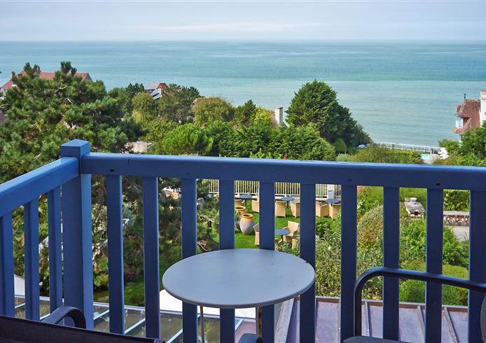 hotel vue sur mer normandie - Bellevue Hotel