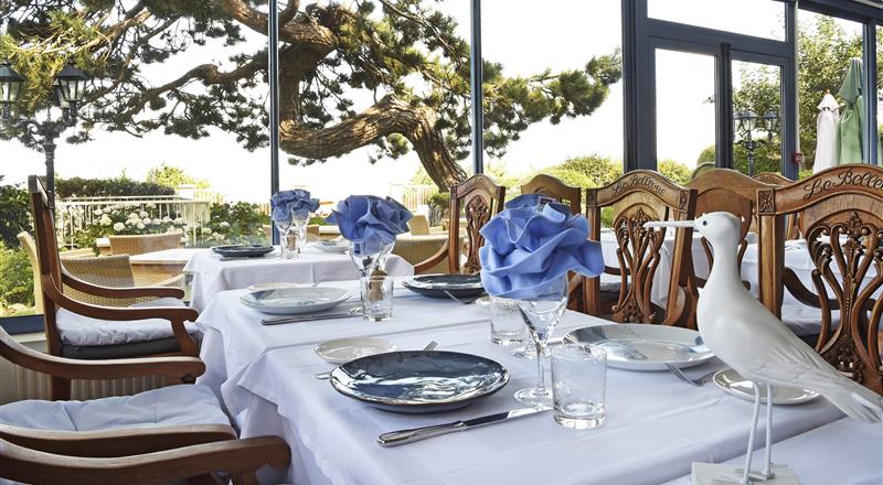Restaurant Vue Mer à Villerville, Honfleur, Deauville, Trouville, Normandie - Bellevue Hotel