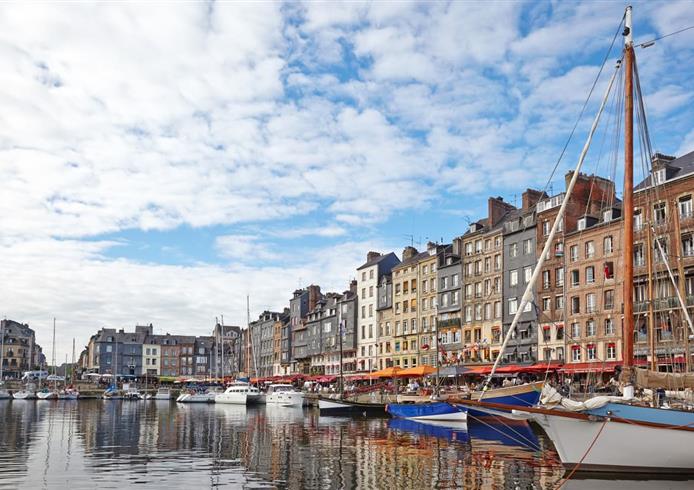 Honfleur, port  - Bellevue Hotel