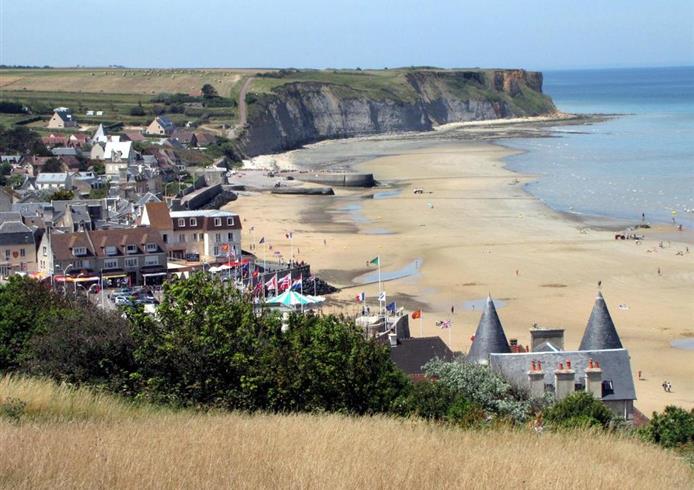 plage d'arromanches les bains - Bellevue Hotel