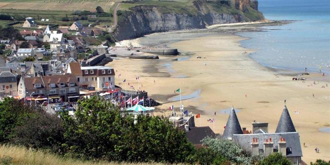plage d'arromanches les bains - Bellevue Hotel