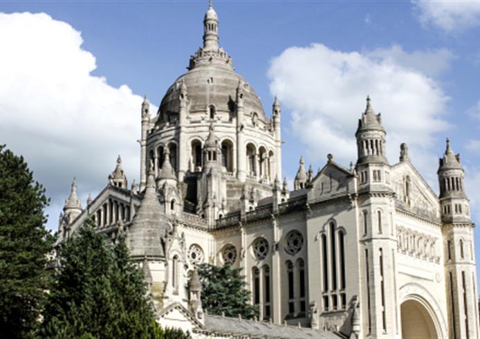 Basilique de Lisieux - Bellevue Hotel